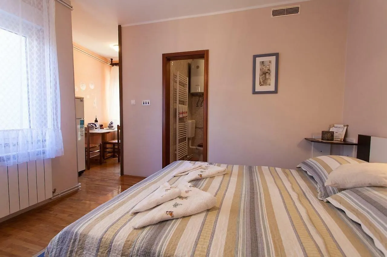 Apartments Topic & Krk Central Location Krk Town Croatia